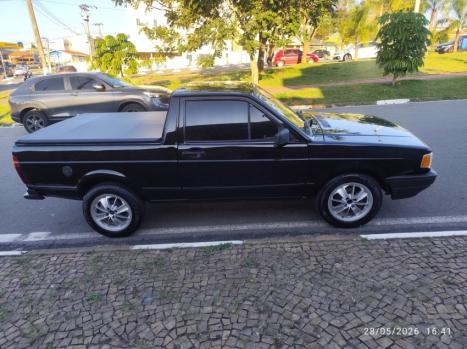 VOLKSWAGEN Saveiro 1.6 CL, Foto 3