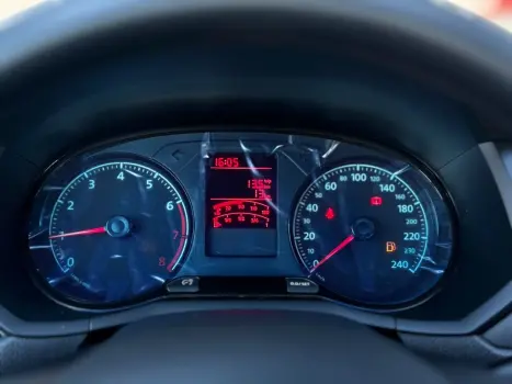 VOLKSWAGEN Saveiro , Foto 13