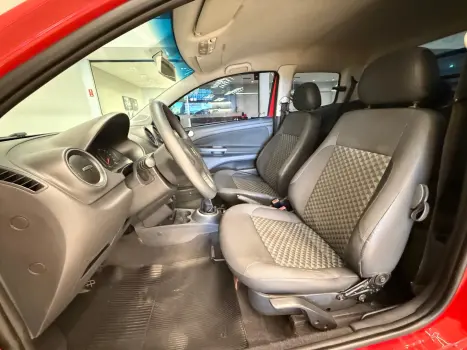 VOLKSWAGEN Saveiro , Foto 9