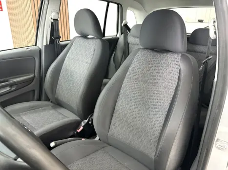 VOLKSWAGEN Space Fox 1.6 4P FLEX TREND, Foto 10