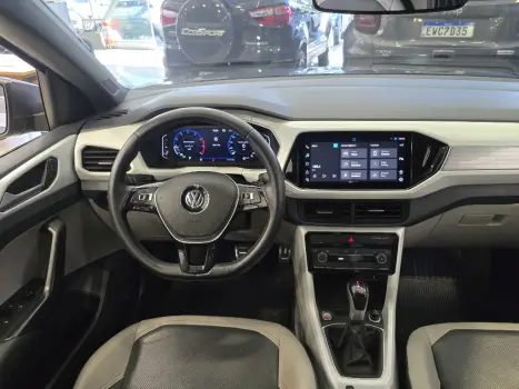 VOLKSWAGEN T-Cross 1.4 4P 250 TSI FLEX HIGHLINE AUTOMTICO, Foto 10