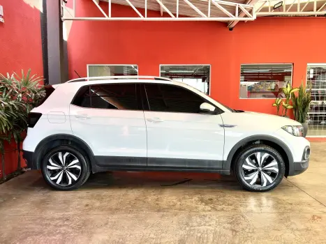 VOLKSWAGEN T-Cross 1.4 4P 250 TSI FLEX HIGHLINE AUTOMTICO, Foto 19