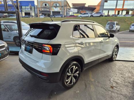 VOLKSWAGEN T-Cross 1.0 4P 200 TSI FLEX SENSE AUTOMÁTICO, Foto 4 VOLKSWAGEN T-Cross 1.0 4P 200 TSI FLEX SENSE AUTOMÁTICO, Foto 4