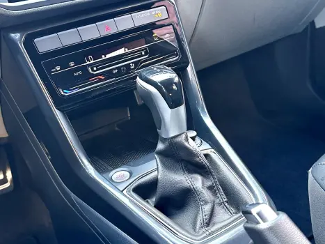 VOLKSWAGEN T-Cross 1.4 4P 250 TSI FLEX HIGHLINE AUTOMTICO, Foto 8