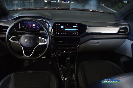 VOLKSWAGEN T-Cross 1.4 4P 250 TSI FLEX HIGHLINE AUTOM�TICO, Foto 15