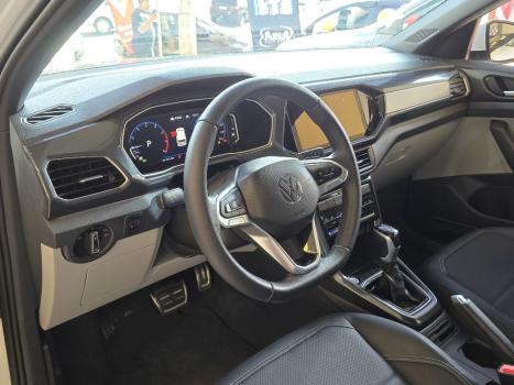 VOLKSWAGEN T-Cross 1.4 4P 250 TSI FLEX HIGHLINE AUTOM�TICO, Foto 15