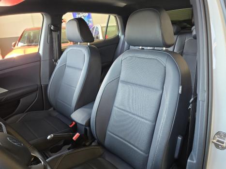 VOLKSWAGEN T-Cross 1.4 4P 250 TSI FLEX HIGHLINE AUTOM�TICO, Foto 16