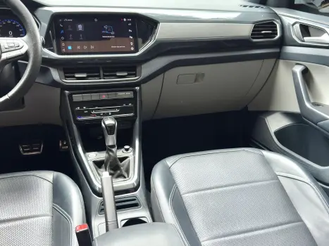 VOLKSWAGEN T-Cross 1.4 4P 250 TSI FLEX HIGHLINE AUTOM�TICO, Foto 12