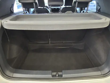 VOLKSWAGEN T-Cross 1.4 4P 250 TSI FLEX HIGHLINE AUTOM�TICO, Foto 18