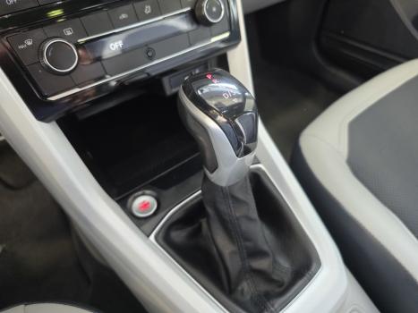 VOLKSWAGEN T-Cross 1.4 4P 250 TSI FLEX HIGHLINE AUTOM�TICO, Foto 9