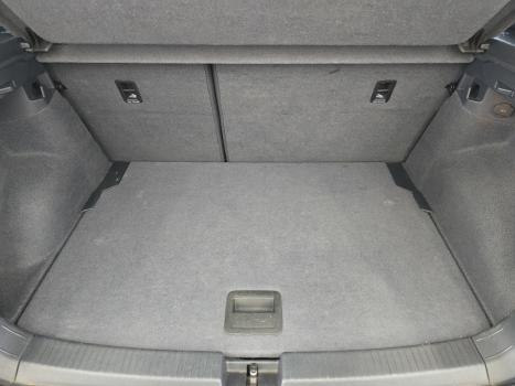 VOLKSWAGEN T-Cross 1.4 4P 250 TSI FLEX HIGHLINE AUTOM�TICO, Foto 18
