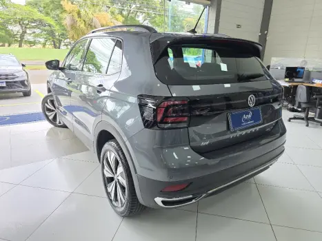 VOLKSWAGEN T-Cross 1.0 4P 200 TSI FLEX COMFORTLINE AUTOM�TICO, Foto 4