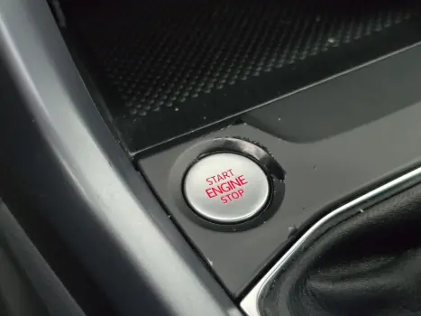 VOLKSWAGEN T-Cross 1.0 4P 200 TSI FLEX COMFORTLINE AUTOM�TICO, Foto 13