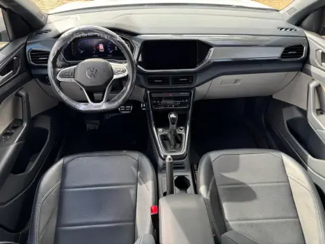 VOLKSWAGEN T-Cross 1.4 4P 250 TSI FLEX HIGHLINE AUTOM�TICO, Foto 10