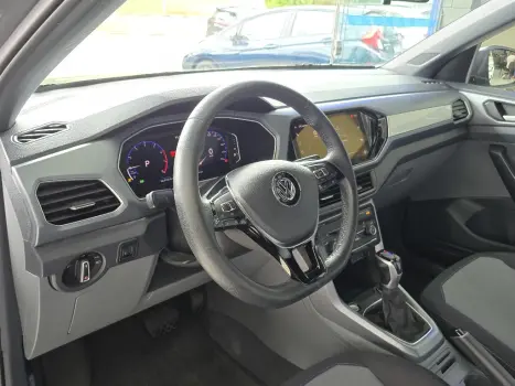 VOLKSWAGEN T-Cross 1.0 4P 200 TSI FLEX COMFORTLINE AUTOM�TICO, Foto 15