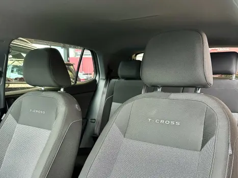 VOLKSWAGEN T-Cross 1.0 4P 200 TSI FLEX SENSE AUTOM�TICO, Foto 15