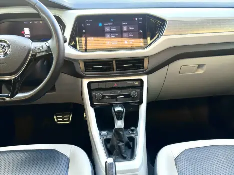 VOLKSWAGEN T-Cross 1.4 4P 250 TSI FLEX HIGHLINE AUTOM�TICO, Foto 12