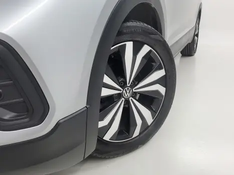 VOLKSWAGEN T-Cross 1.0 4P 200 TSI FLEX AUTOM�TICO, Foto 10