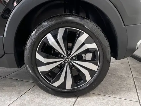VOLKSWAGEN T-Cross 1.4 4P 250 TSI FLEX HIGHLINE AUTOM�TICO, Foto 11