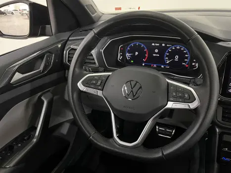 VOLKSWAGEN T-Cross 1.4 4P 250 TSI FLEX HIGHLINE AUTOM�TICO, Foto 18