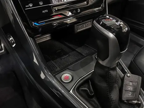 VOLKSWAGEN T-Cross 1.4 4P 250 TSI FLEX HIGHLINE AUTOM�TICO, Foto 22