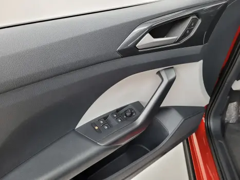 VOLKSWAGEN T-Cross 1.4 4P 250 TSI FLEX HIGHLINE AUTOM�TICO, Foto 12