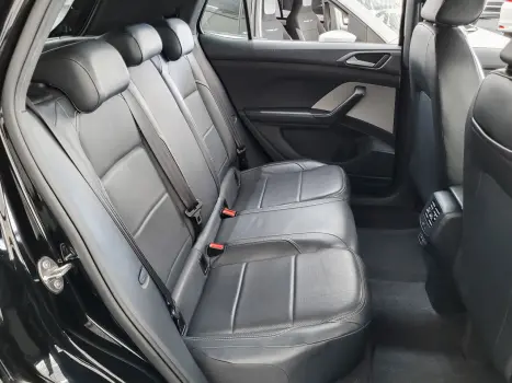 VOLKSWAGEN T-Cross 1.4 4P 250 TSI FLEX HIGHLINE AUTOM�TICO, Foto 7