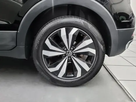 VOLKSWAGEN T-Cross 1.4 4P 250 TSI FLEX HIGHLINE AUTOM�TICO, Foto 10