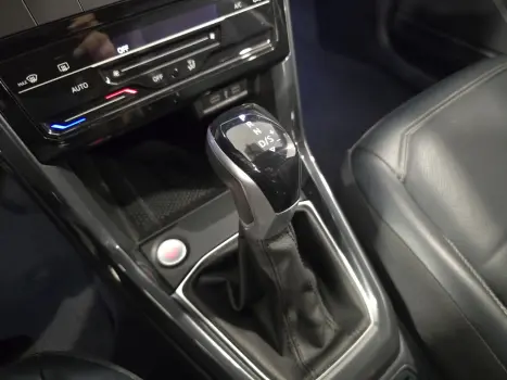 VOLKSWAGEN T-Cross 1.4 4P 250 TSI FLEX HIGHLINE AUTOM�TICO, Foto 9