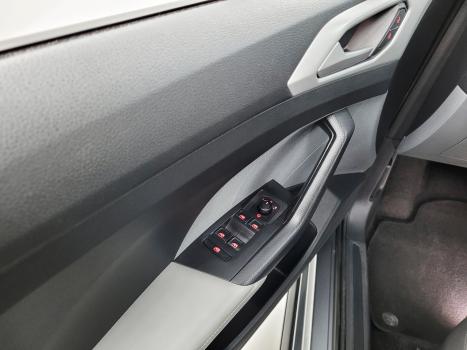 VOLKSWAGEN T-Cross 1.0 4P 200 TSI FLEX COMFORTLINE AUTOM�TICO, Foto 12