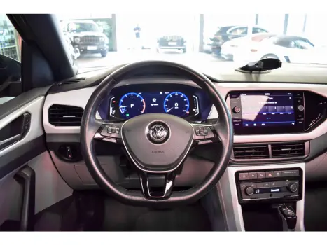VOLKSWAGEN T-Cross 1.4 4P 250 TSI FLEX HIGHLINE AUTOM�TICO, Foto 11