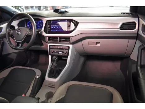VOLKSWAGEN T-Cross 1.4 4P 250 TSI FLEX HIGHLINE AUTOM�TICO, Foto 14
