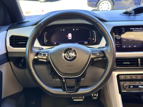 VOLKSWAGEN T-Cross 1.4 4P 250 TSI FLEX HIGHLINE AUTOM�TICO, Foto 10