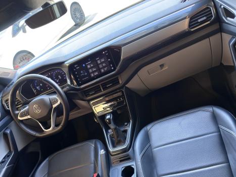 VOLKSWAGEN T-Cross 1.4 4P 250 TSI FLEX HIGHLINE AUTOM�TICO, Foto 20
