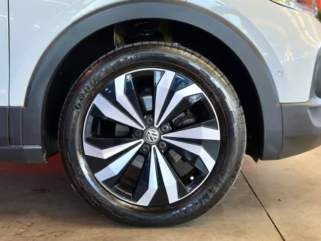 VOLKSWAGEN T-Cross 1.4 4P 250 TSI FLEX HIGHLINE AUTOM�TICO, Foto 9