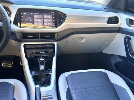 VOLKSWAGEN T-Cross 1.4 4P 250 TSI FLEX HIGHLINE AUTOM�TICO, Foto 17