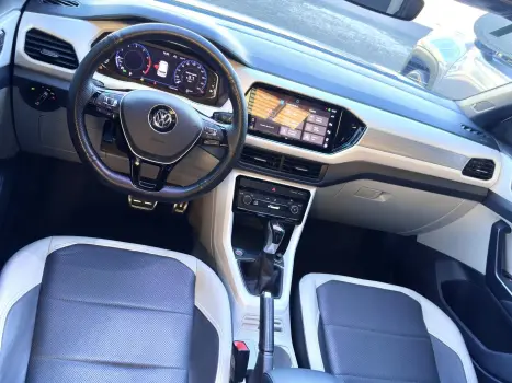 VOLKSWAGEN T-Cross 1.4 4P 250 TSI FLEX HIGHLINE AUTOM�TICO, Foto 19