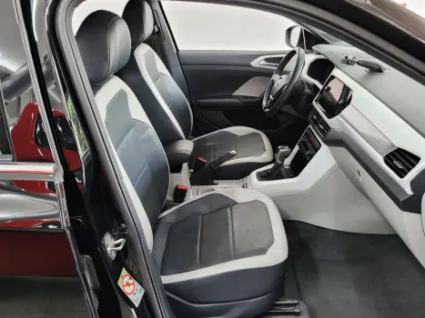 VOLKSWAGEN T-Cross 1.4 4P 250 TSI FLEX HIGHLINE AUTOM�TICO, Foto 6