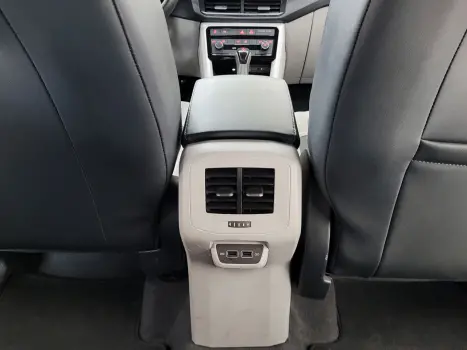 VOLKSWAGEN T-Cross 1.4 4P 250 TSI FLEX HIGHLINE AUTOM�TICO, Foto 13