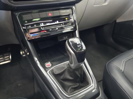 VOLKSWAGEN T-Cross 1.4 4P 250 TSI FLEX HIGHLINE AUTOM�TICO, Foto 9