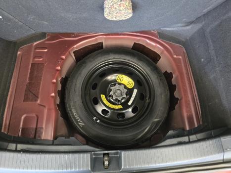 VOLKSWAGEN T-Cross 1.4 4P 250 TSI FLEX HIGHLINE AUTOM�TICO, Foto 19