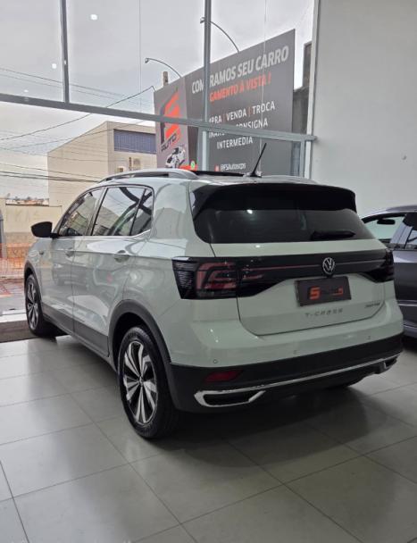 VOLKSWAGEN T-Cross 1.4 4P 250 TSI FLEX HIGHLINE AUTOM�TICO, Foto 3