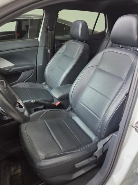 VOLKSWAGEN T-Cross 1.4 4P 250 TSI FLEX HIGHLINE AUTOM�TICO, Foto 9