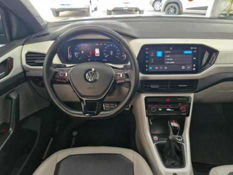 VOLKSWAGEN T-Cross 1.4 4P 250 TSI FLEX HIGHLINE AUTOM�TICO, Foto 13