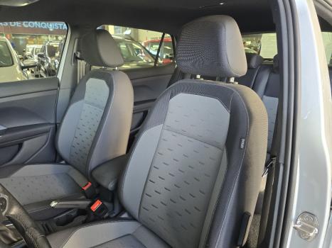 VOLKSWAGEN T-Cross 1.0 4P 200 TSI FLEX COMFORTLINE AUTOM�TICO, Foto 16