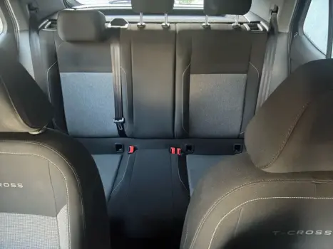 VOLKSWAGEN T-Cross 1.0 4P 200 TSI FLEX, Foto 3
