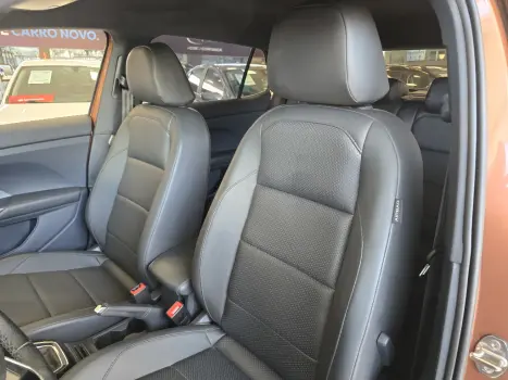 VOLKSWAGEN T-Cross 1.0 4P 200 TSI FLEX COMFORTLINE AUTOM�TICO, Foto 16