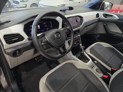 VOLKSWAGEN T-Cross 1.4 4P 250 TSI FLEX HIGHLINE AUTOM�TICO, Foto 14