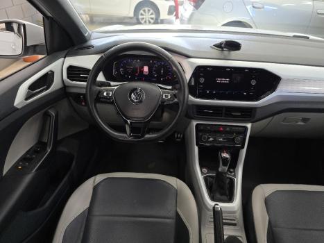 VOLKSWAGEN T-Cross 1.4 4P 250 TSI FLEX HIGHLINE AUTOM�TICO, Foto 11