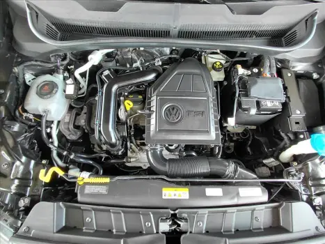 VOLKSWAGEN T-Cross 1.0 4P 200 TSI FLEX COMFORTLINE AUTOM�TICO, Foto 16